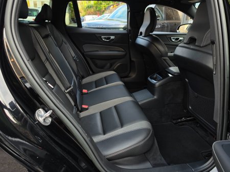 2022 Volvo V60 - photo 14