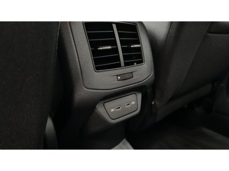 2025 Volkswagen T-Roc - photo 16