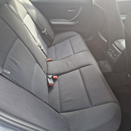 2010 BMW 3-Series - photo 12