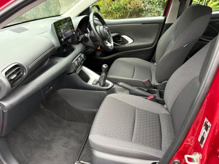 2021 Toyota Yaris - photo 6