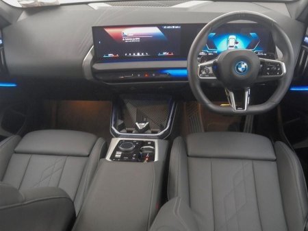 2025 BMW X3 - photo 4