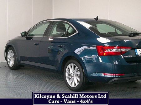 2021 Skoda Superb - photo 11