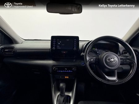 2023 Toyota Yaris - photo 8
