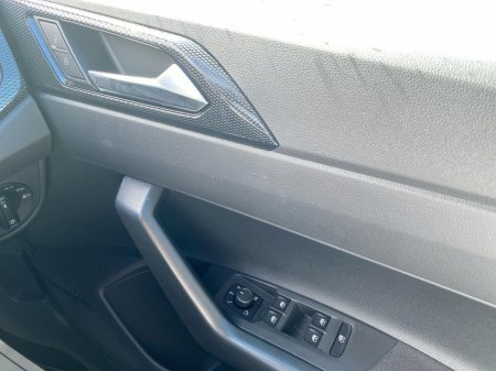 2025 Volkswagen Polo - photo 19