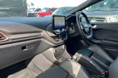 2022 Ford Fiesta - photo 18