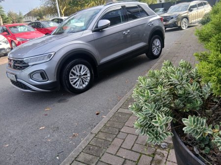 2023 Volkswagen T-Roc - photo 7