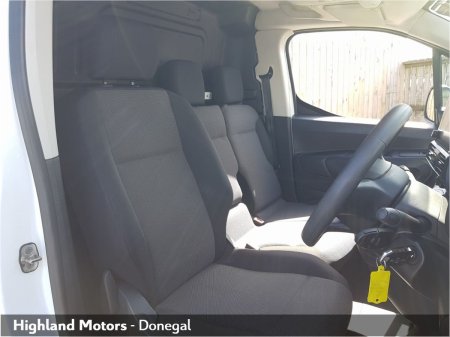 2022 Citroen Berlingo - photo 6