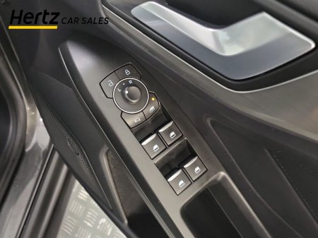 2023 Ford Focus - photo 17