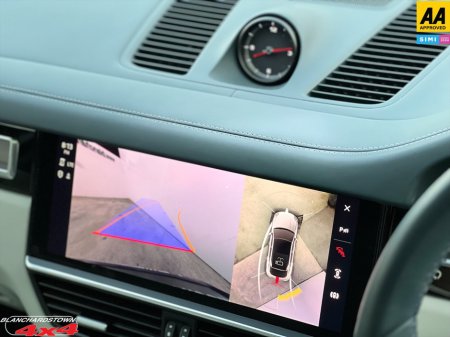 2023 Porsche Cayenne - photo 17