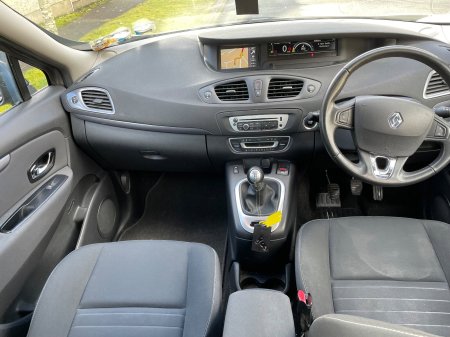 2016 Renault Scenic - photo 9