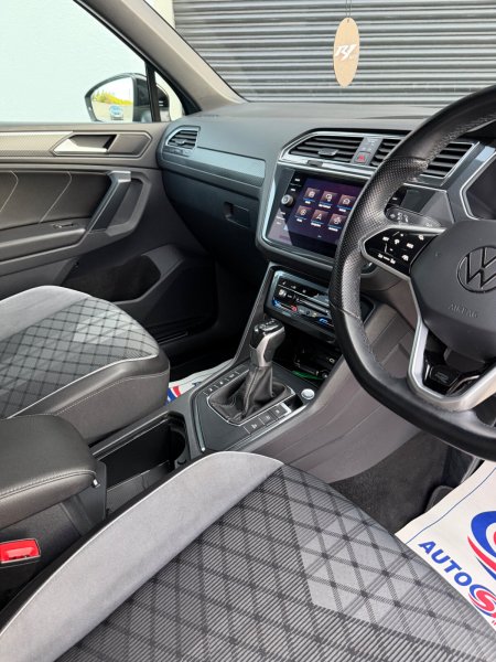 2023 Volkswagen Tiguan - photo 20