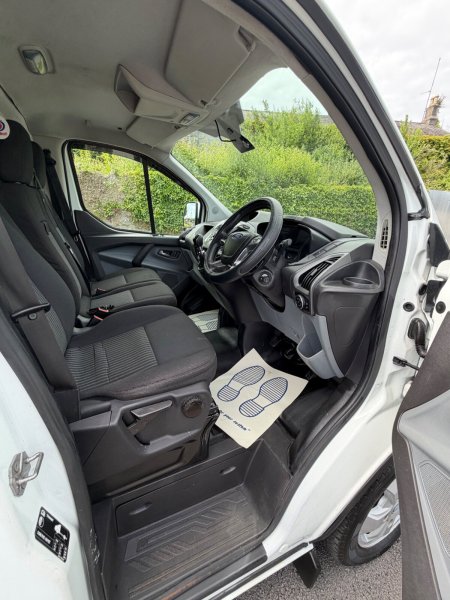 2016 Ford Transit Custom - photo 16