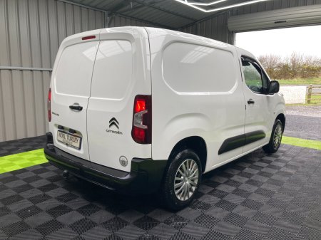 2022 Citroen Berlingo - photo 3