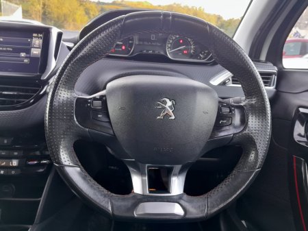 2017 Peugeot 208 - photo 17