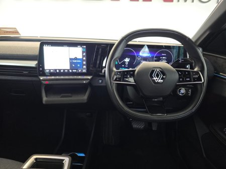 2024 Renault Megane E-Tech - photo 7