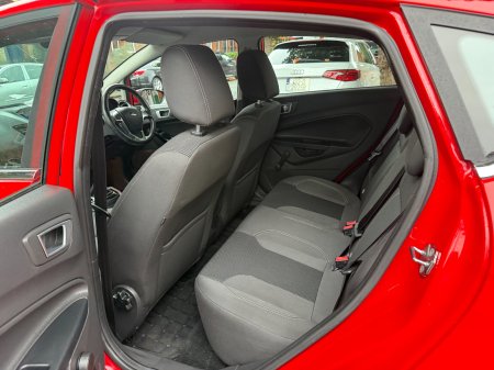 2017 Ford Fiesta - photo 11