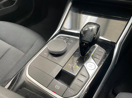 2021 BMW 3-Series - photo 18