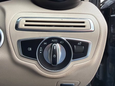 2017 Mercedes-Benz C-Class - photo 24