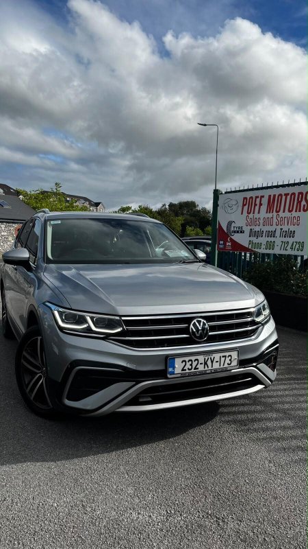 2023 Volkswagen Tiguan - photo 3