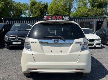2011 Honda Fit - photo 8