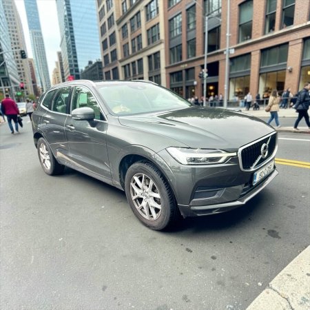2019 Volvo XC60 D4 (190hp) FWD Momentum Automatic