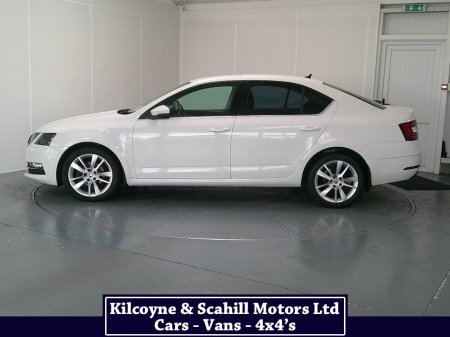 2017 Skoda Octavia - photo 4