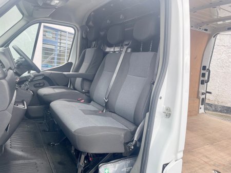 2022 Renault Master - photo 24