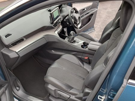 2023 Peugeot 5008 - photo 15