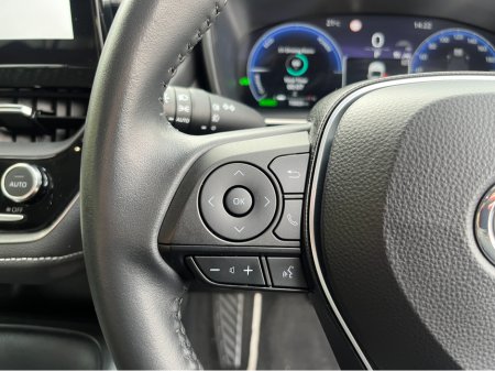 2023 Toyota Corolla - photo 19