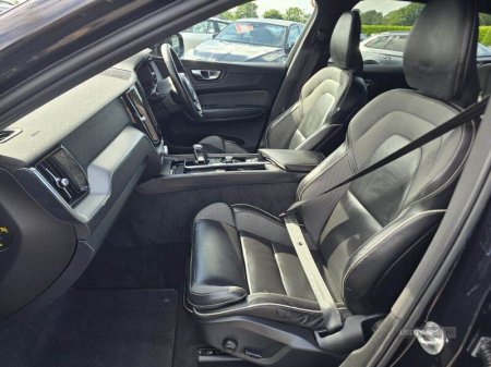 2022 Volvo XC60 - photo 7