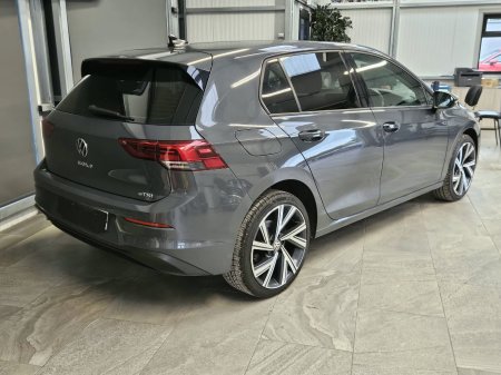 2020 Volkswagen Golf - photo 3