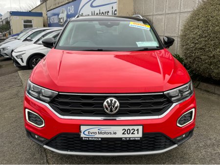 2021 Volkswagen T-Roc - photo 2