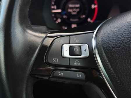 2018 Volkswagen Passat - photo 23