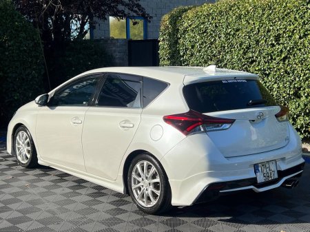 2017 Toyota Auris - photo 5