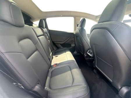 2022 Tesla Model Y - photo 17