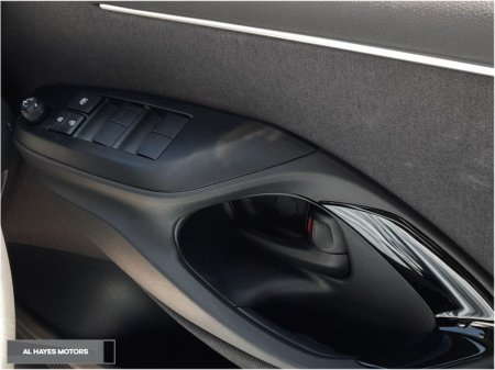 2024 Toyota Yaris - photo 21