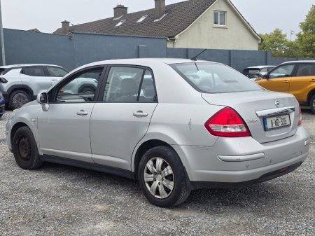 2011 Nissan Tiida - photo 5