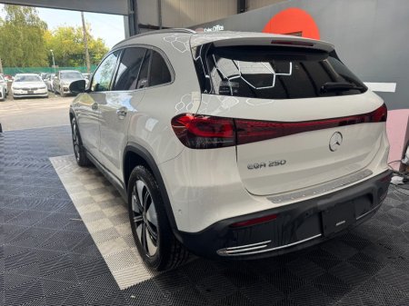2023 Mercedes-Benz EQA - photo 5