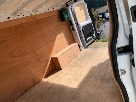 2023 Renault Trafic - photo 13