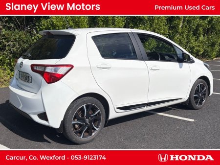 2017 Toyota Yaris - photo 3