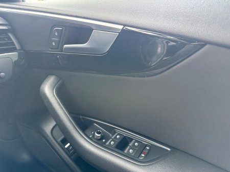 2017 Audi A4 - photo 18