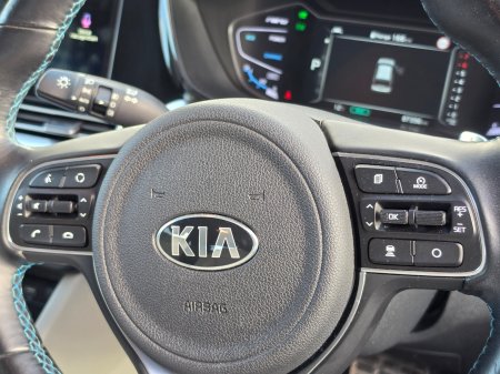 2020 Kia Niro - photo 18