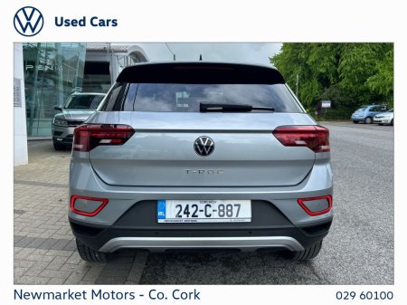 2024 Volkswagen T-Roc - photo 11
