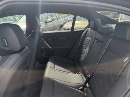 2024 BMW i5 - photo 10