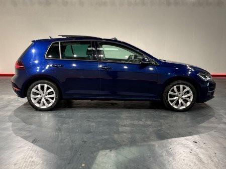 2019 Volkswagen Golf - photo 2