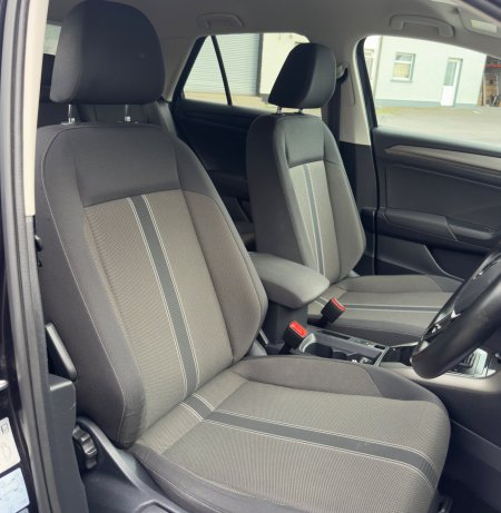 2021 Volkswagen T-Roc - photo 15