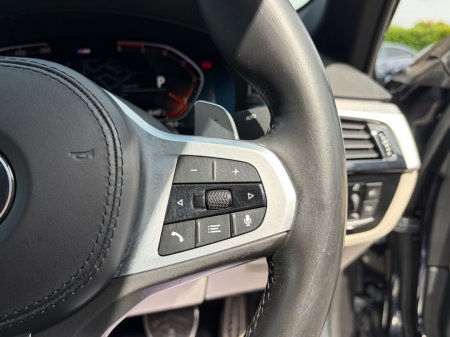 2020 BMW 5-Series - photo 19