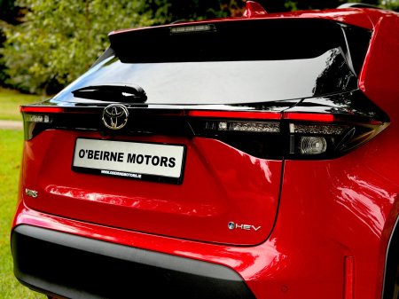 2025 Toyota Yaris Cross - photo 42