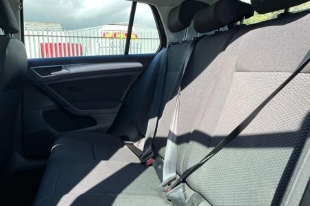 2020 Volkswagen Golf - photo 20