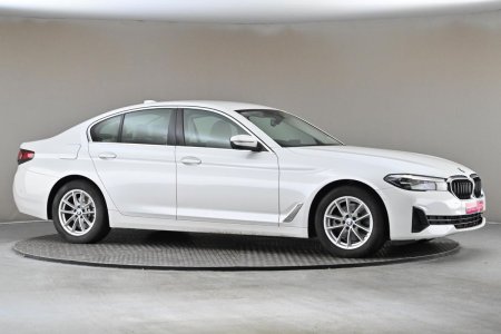 2021 BMW 5-Series - photo 12